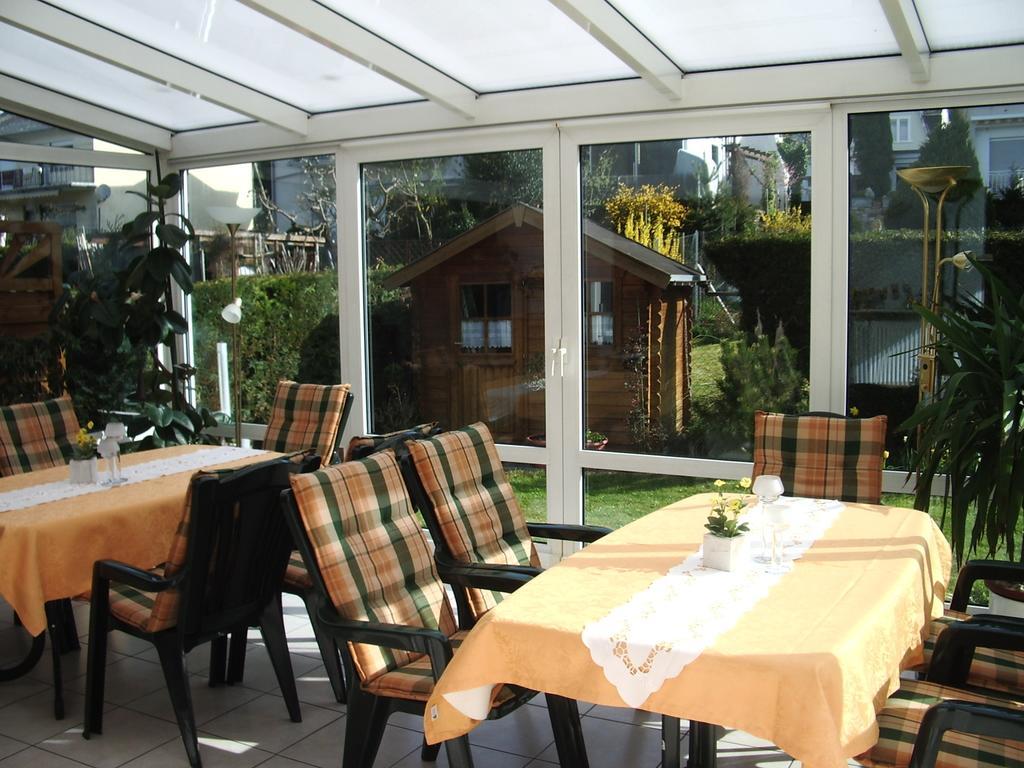Hotel Gaestehaus Resi à Zeltingen-Rachtig Extérieur photo